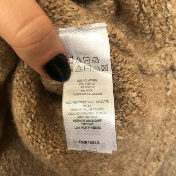 William Rast Sweater Size XS - Picture 6 of 6